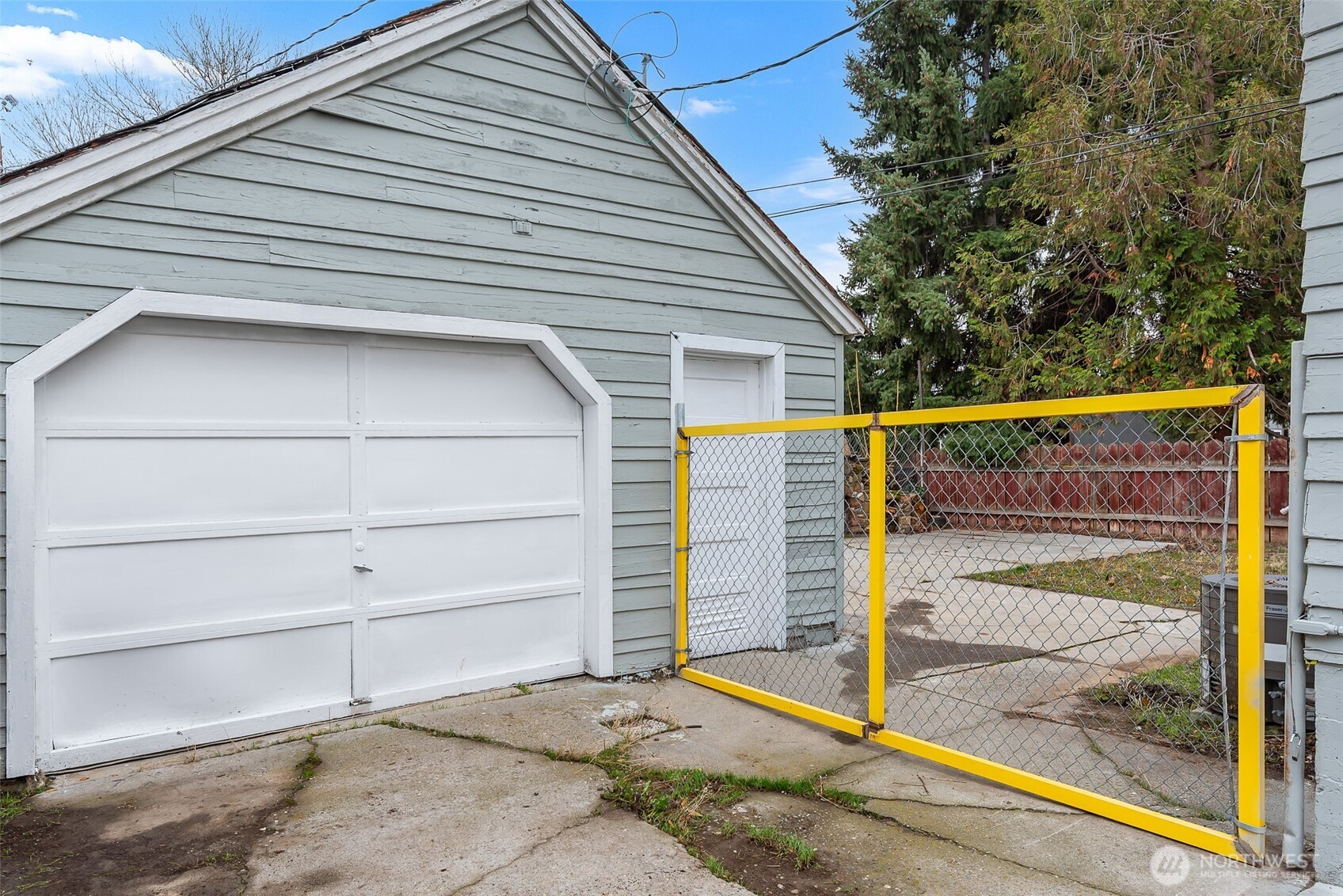 1013 Amherst Avenue , Wenatchee, WA 98801