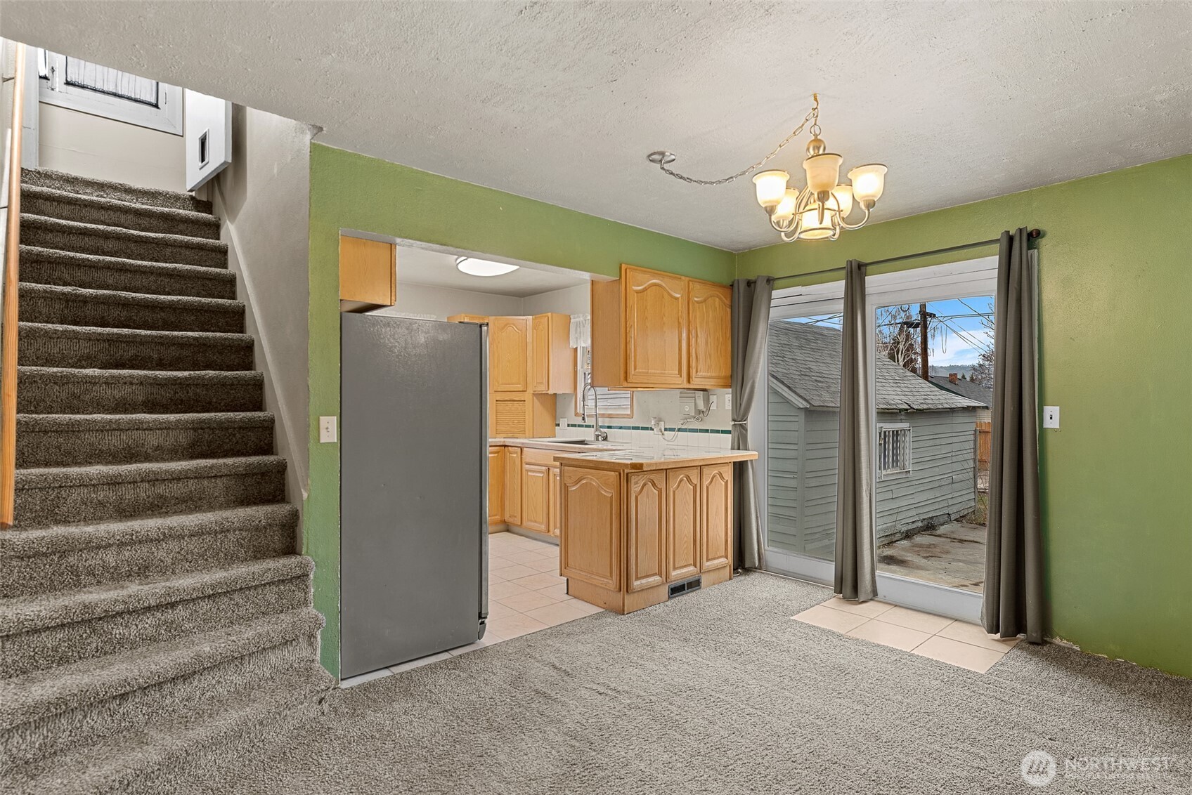 1013 Amherst Avenue , Wenatchee, WA 98801