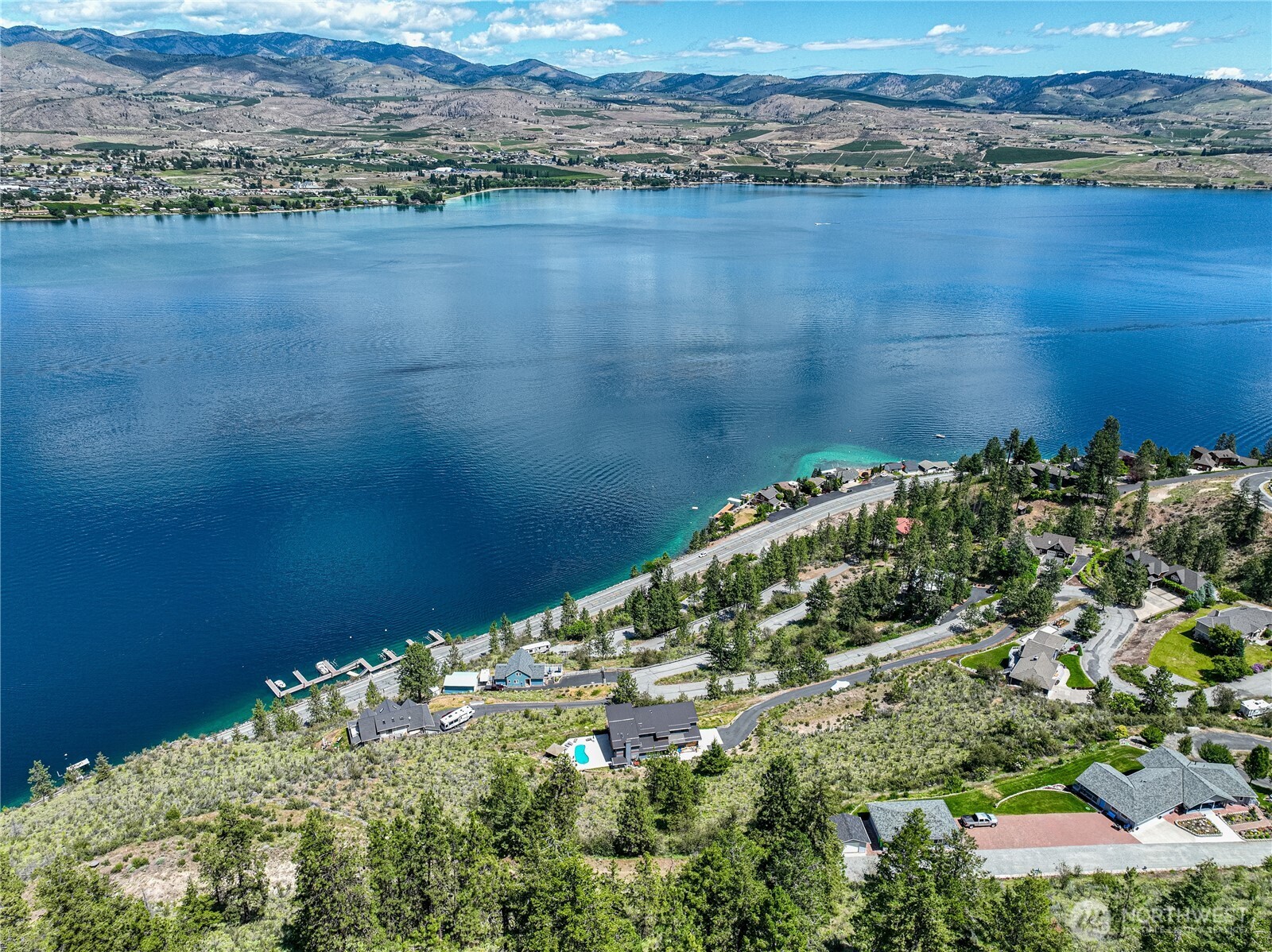 4620 South Lakeshore Rd. , Chelan, WA 98816