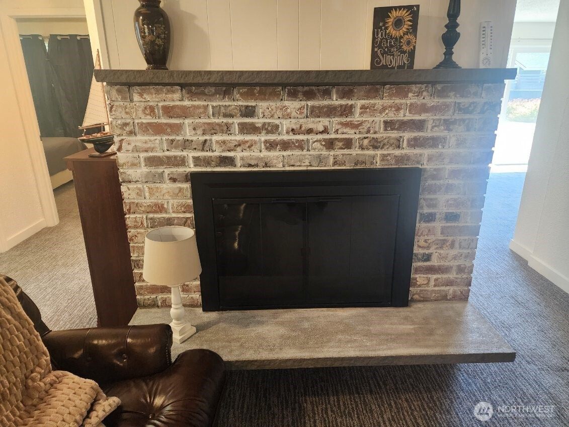 285 Mast Avenue NW, Ocean Shores, WA 98569