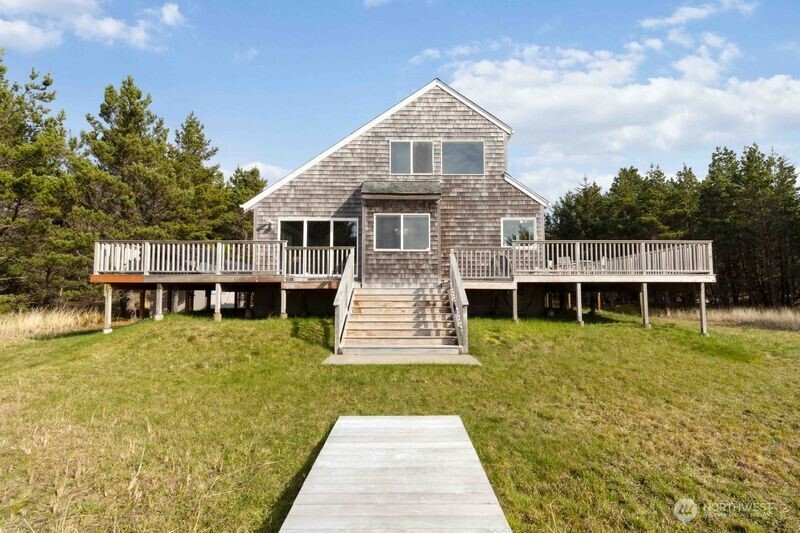 10911 Pacific Way , Long Beach, WA 98631