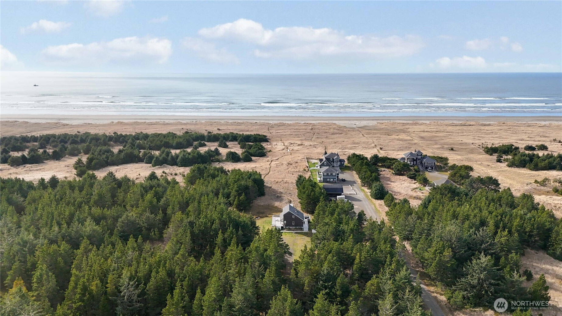 10911 Pacific Way , Long Beach, WA 98631