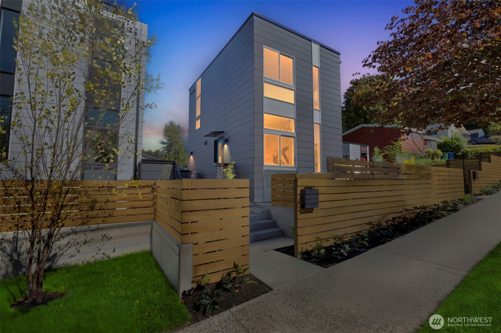 4706 S Morgan Street , Seattle, WA 98118