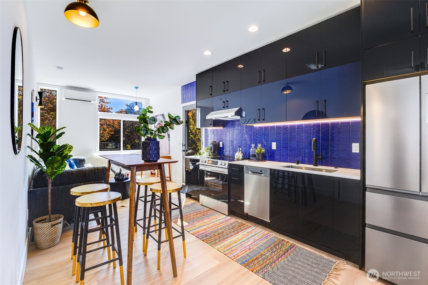 4706 S Morgan Street , Seattle, WA 98118