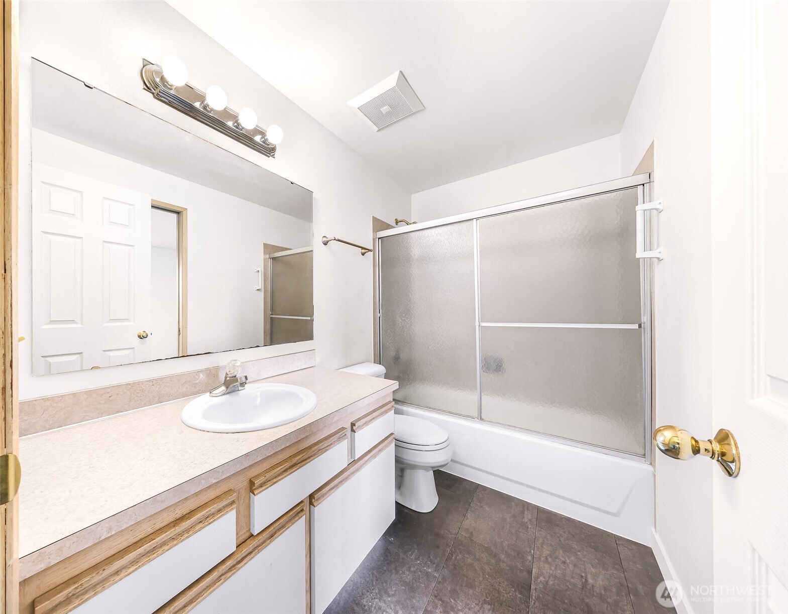 17833 27th Avenue NE, Marysville, WA 98271