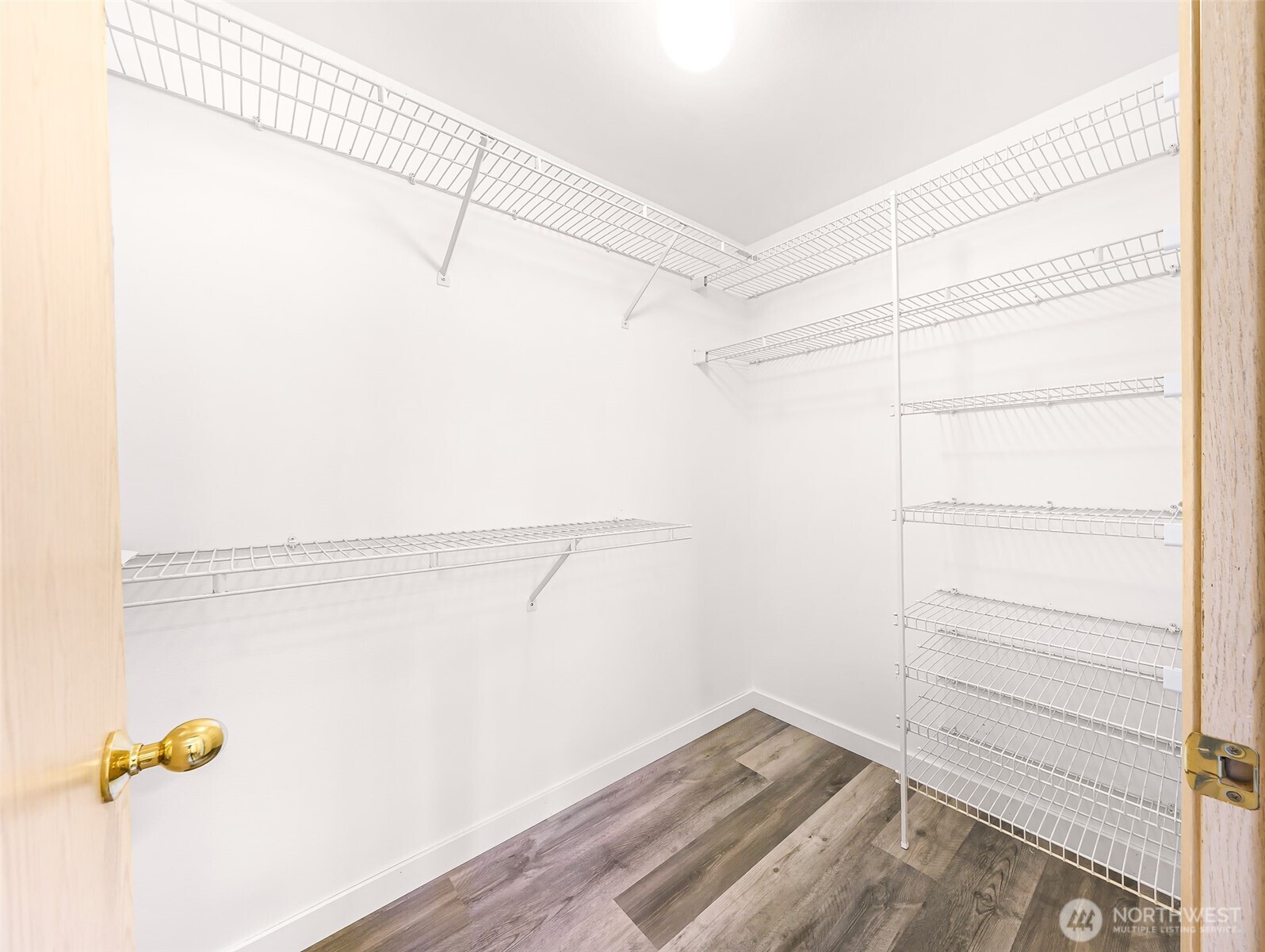 17833 27th Avenue NE, Marysville, WA 98271