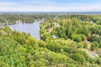 11 SE Fuchsia Avenue , Shelton, WA 98584 - Photo 3