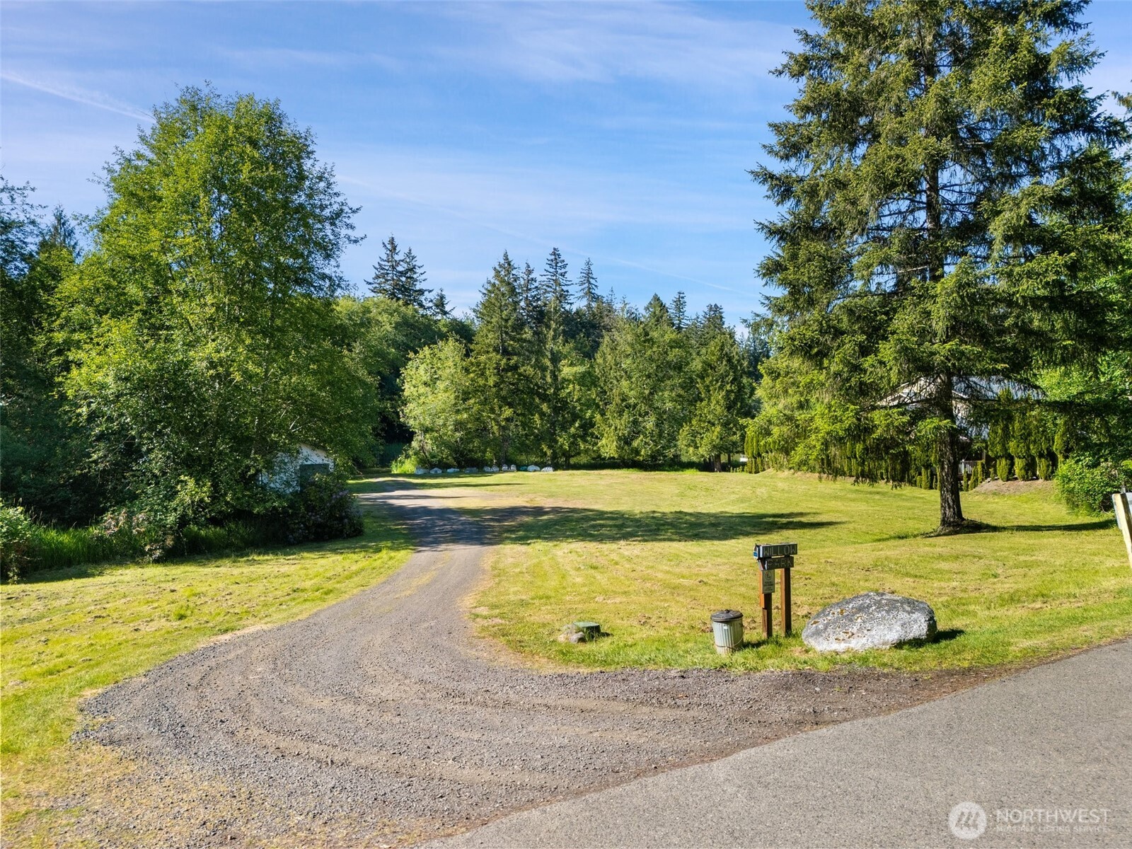 11 SE Fuchsia Avenue , Shelton, WA 98584
