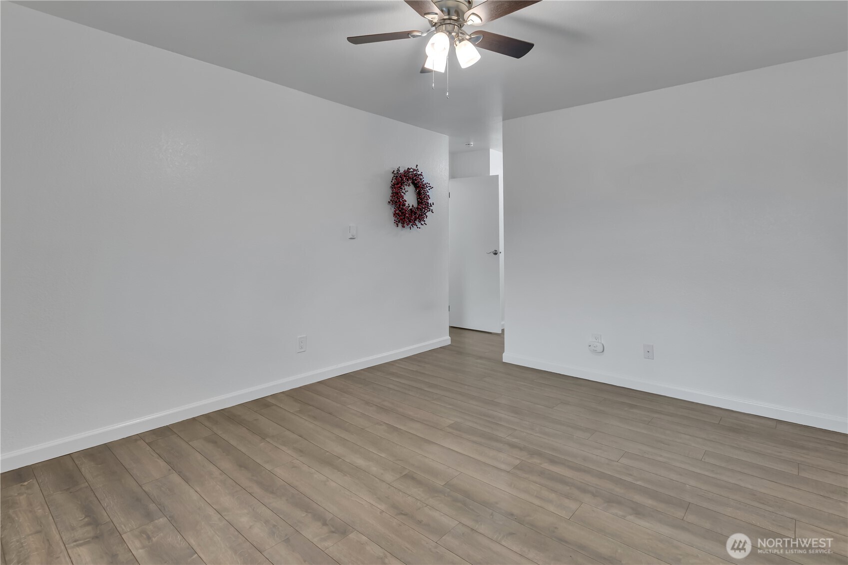 21925 7th Avenue S #A103, Des Moines, WA 98198