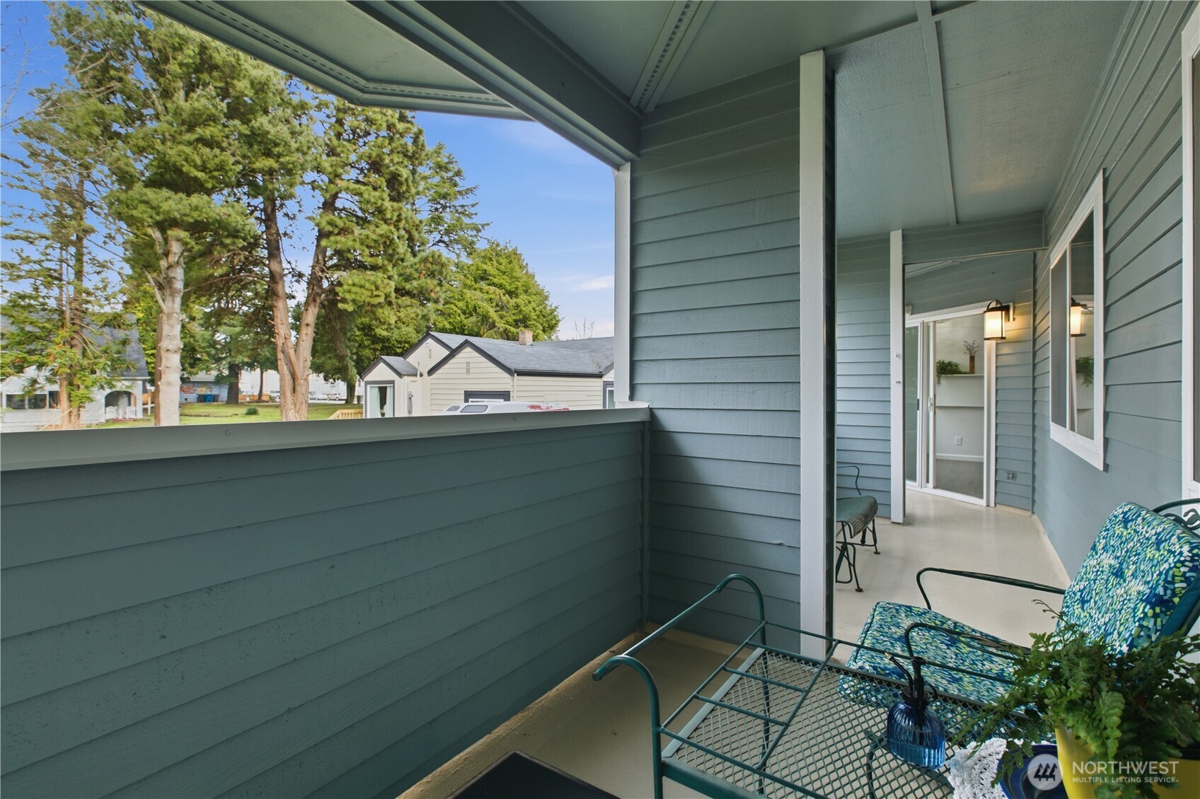 21925 7th Avenue S #A103, Des Moines, WA 98198