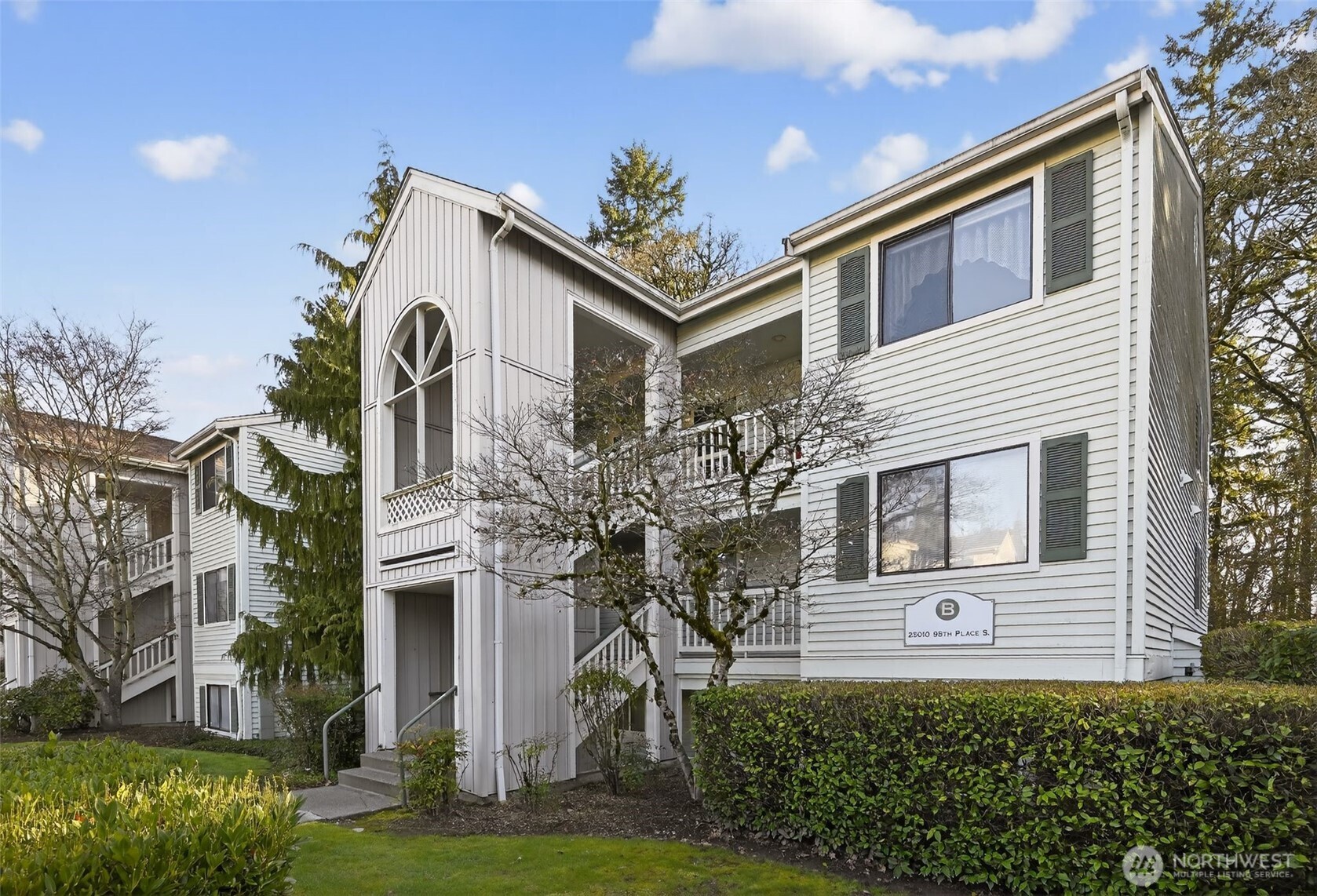 25131 98th Place S #B110, Kent, WA 98030