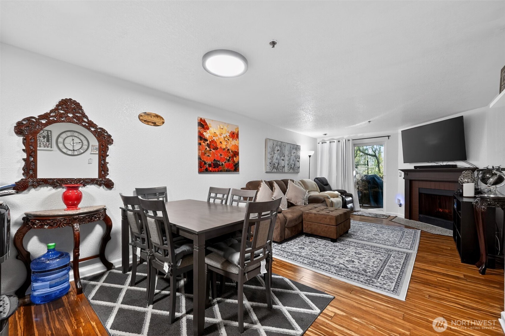 25131 98th Place S #B110, Kent, WA 98030