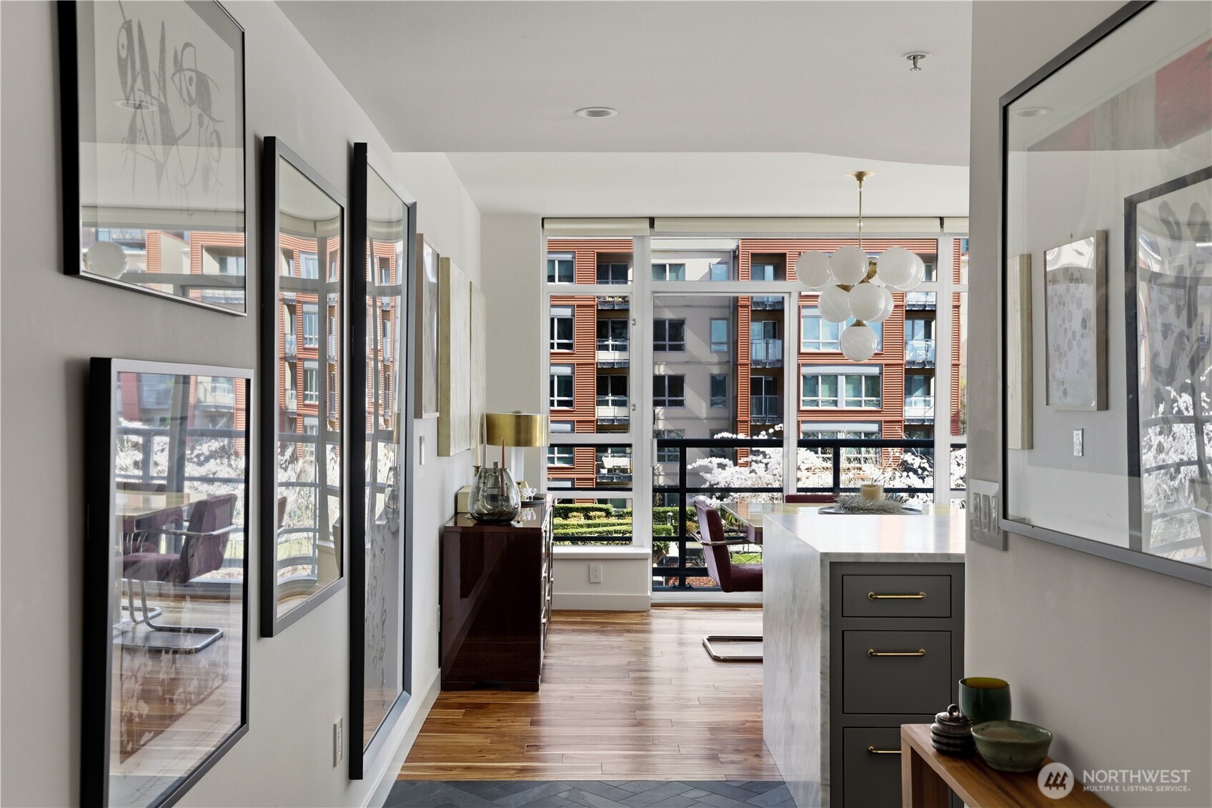 2929 1st Avenue #519, Seattle, WA 98121-3024