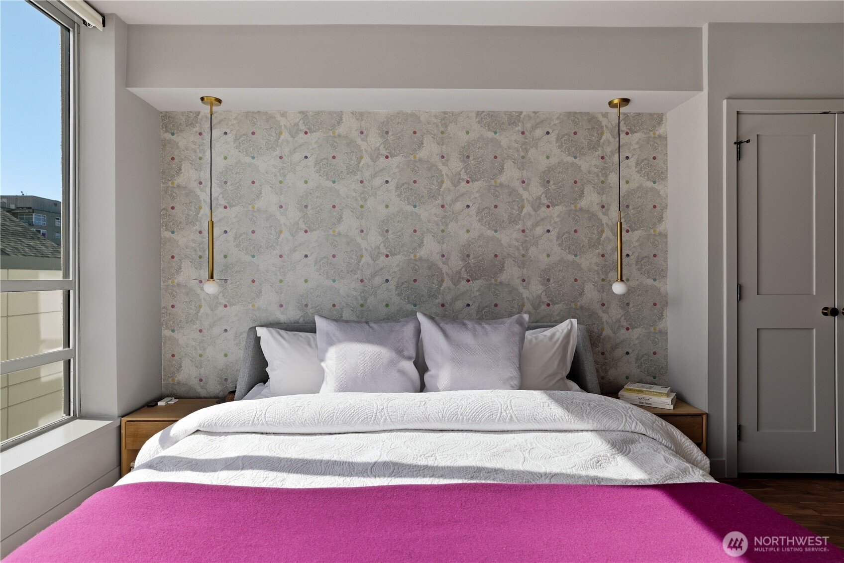 2929 1st Avenue #519, Seattle, WA 98121-3024