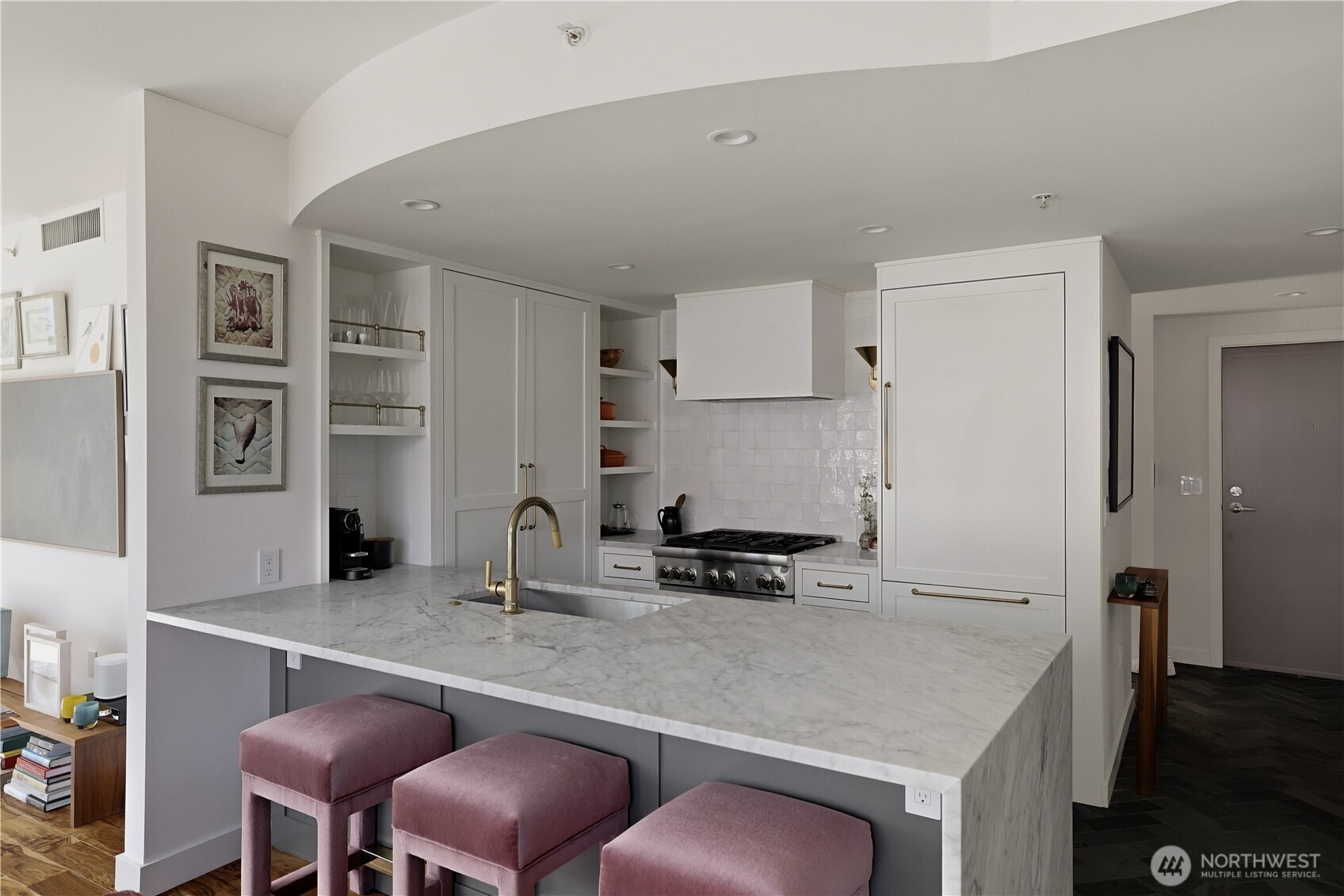 2929 1st Avenue #519, Seattle, WA 98121-3024