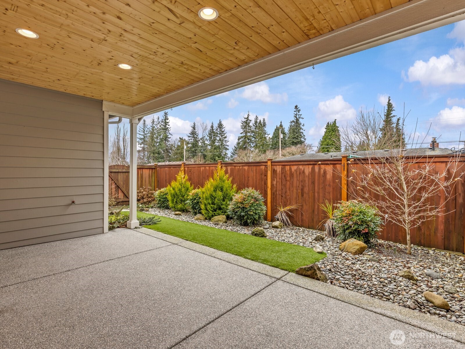 742 Parkland Loop , Sedro Woolley, WA 98284