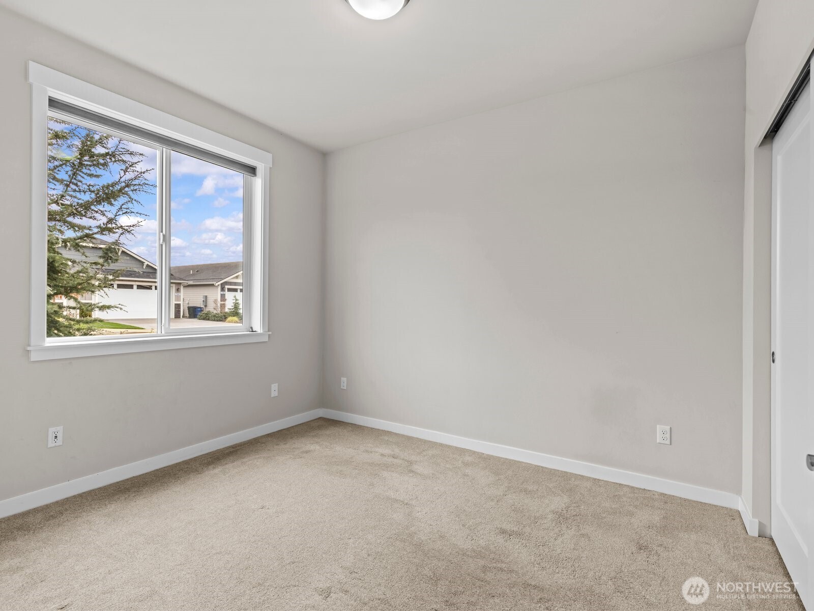 742 Parkland Loop , Sedro Woolley, WA 98284