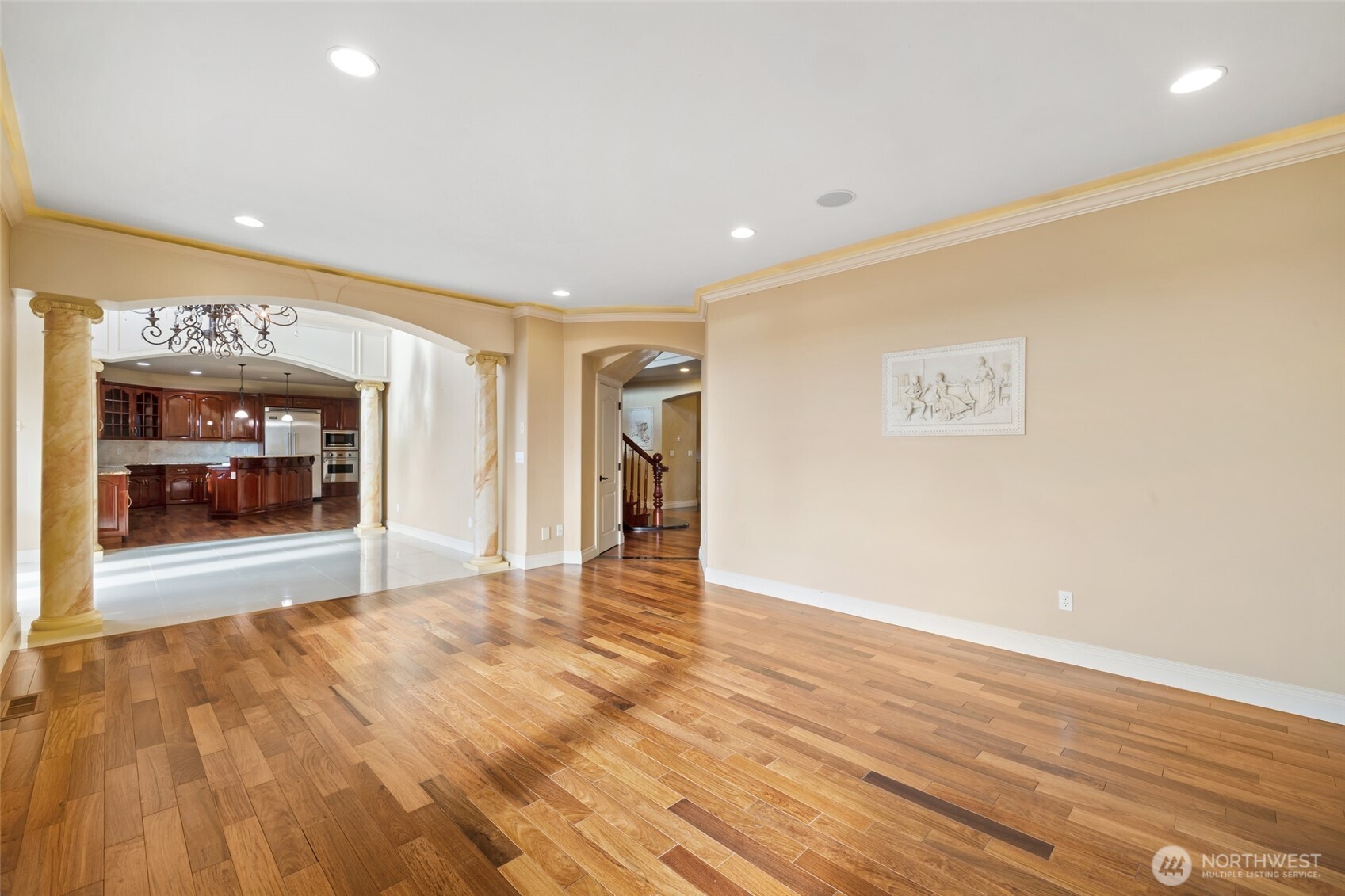 7613 N 10th Street , Tacoma, WA 98406