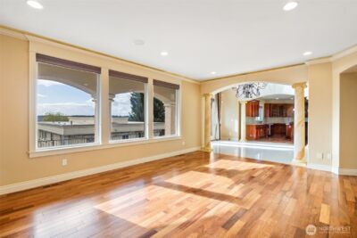 7613 N 10th Street , Tacoma, WA 98406 - Photo 18