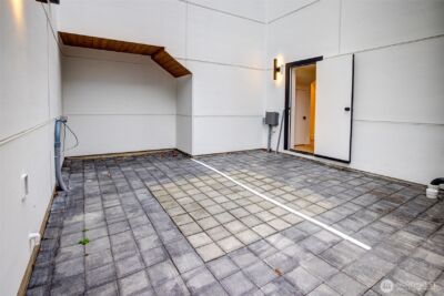 6400 Fauntleroy Way SW, Seattle, WA 98136-1855 - Photo 27