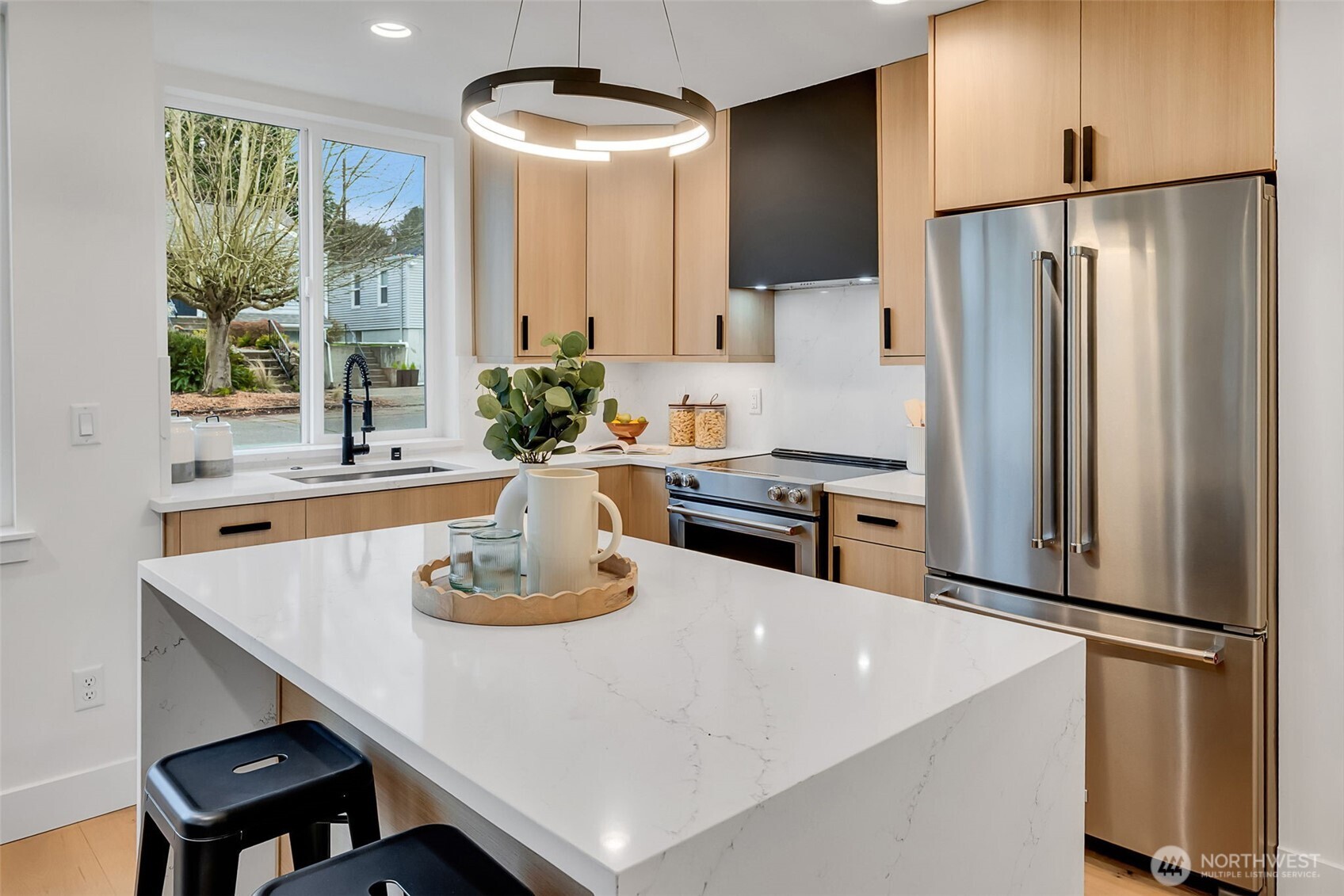 6400 Fauntleroy Way SW, Seattle, WA 98136-1855