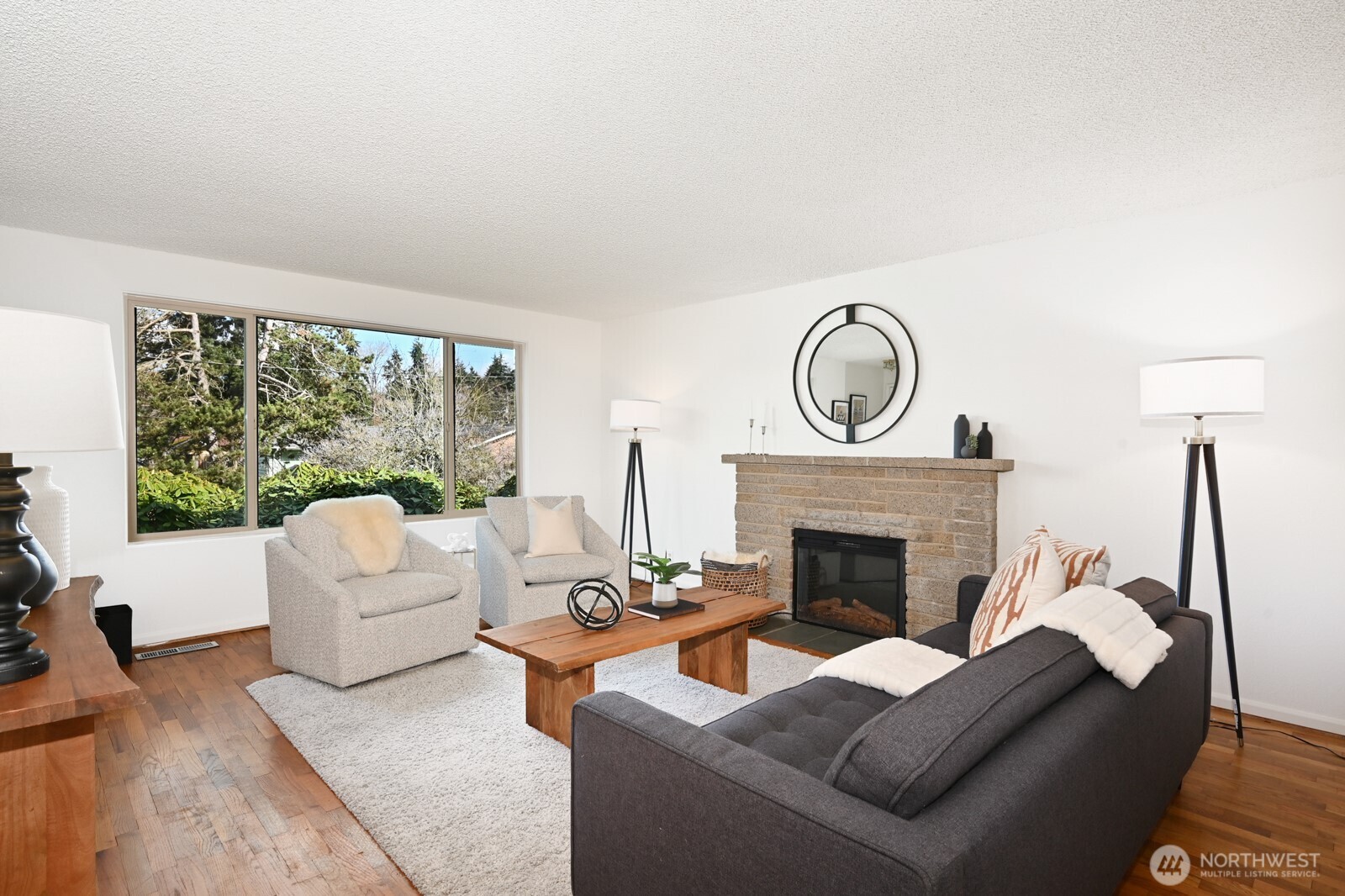 2315 N 171st Street , Shoreline, WA 98133