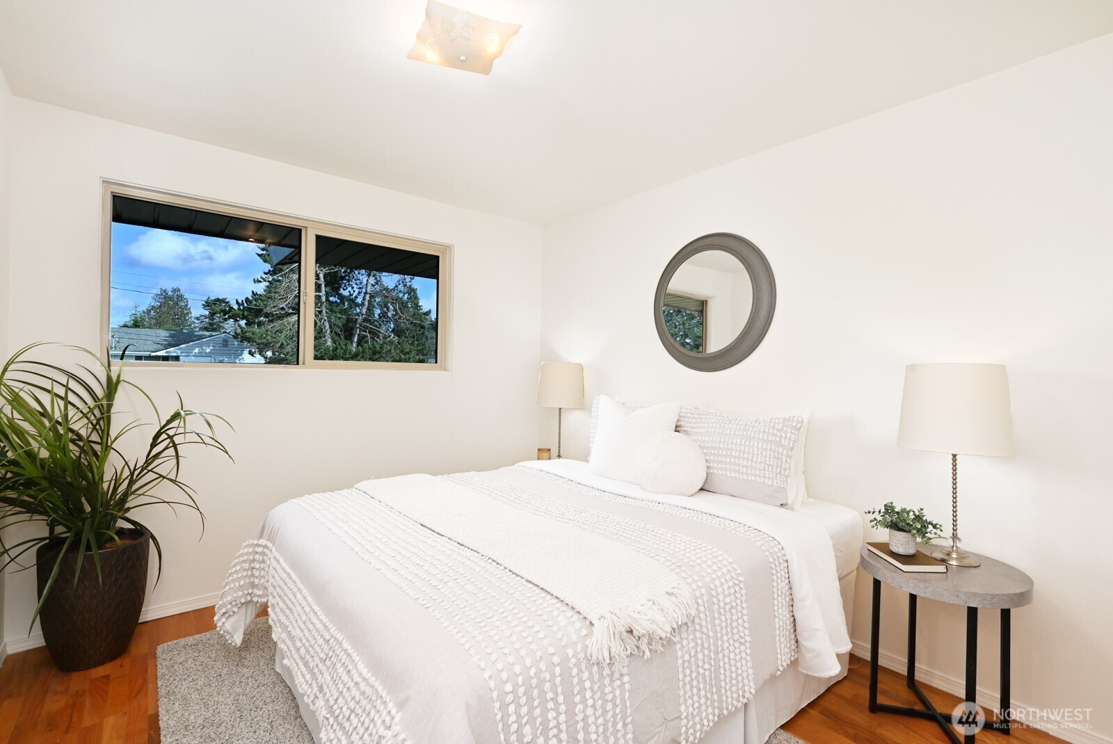 2315 N 171st Street , Shoreline, WA 98133