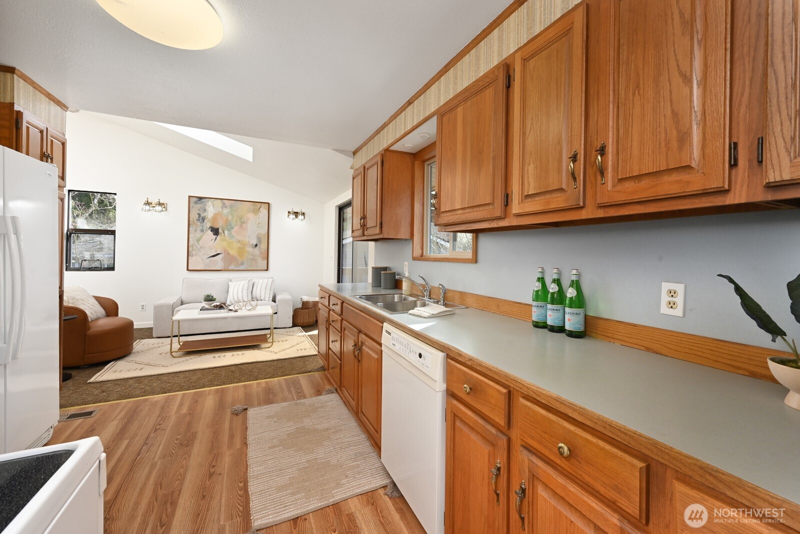 2315 N 171st Street , Shoreline, WA 98133