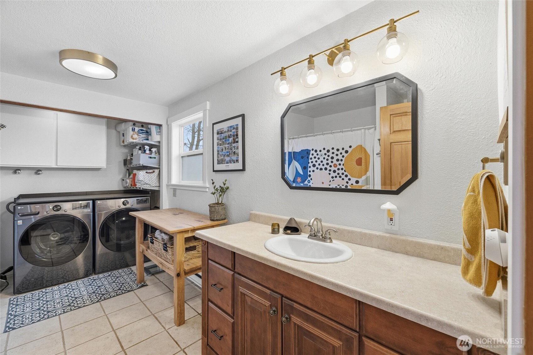 2404 Cherry Street , Bellingham, WA 98225