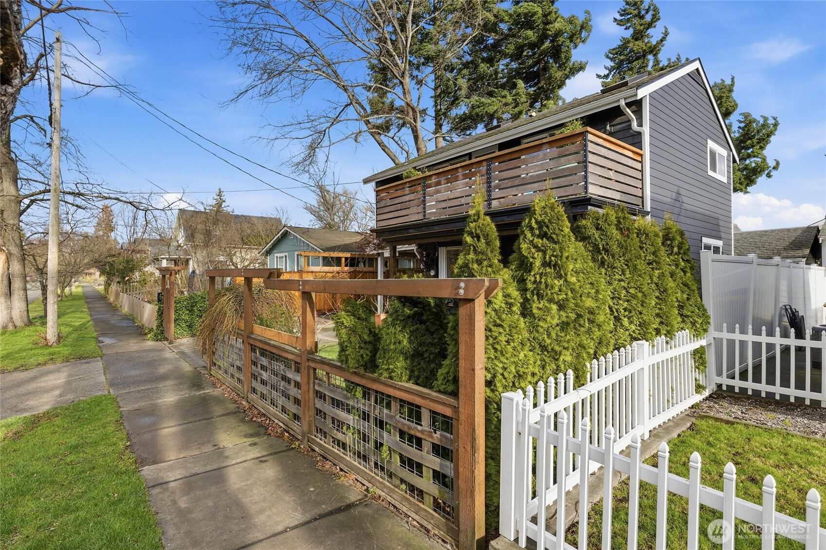 2404 Cherry Street , Bellingham, WA 98225
