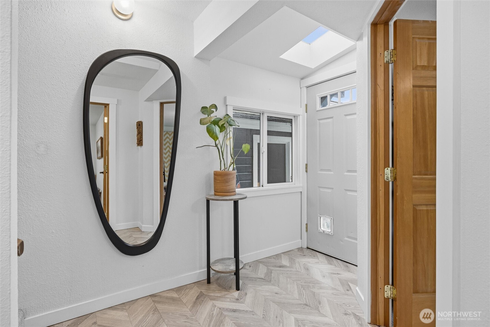 2404 Cherry Street , Bellingham, WA 98225