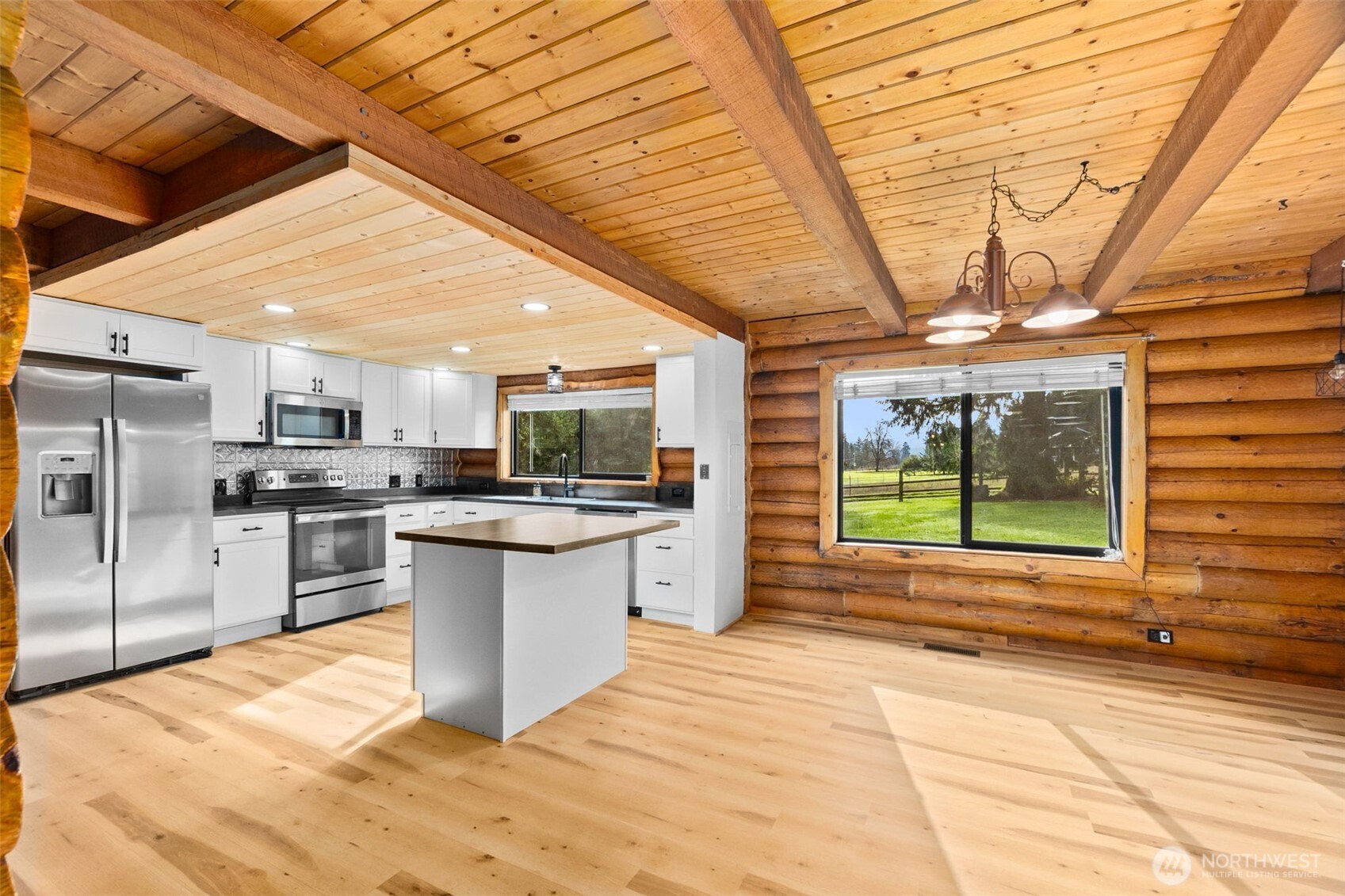 248 Coma Road , Winlock, WA 98596