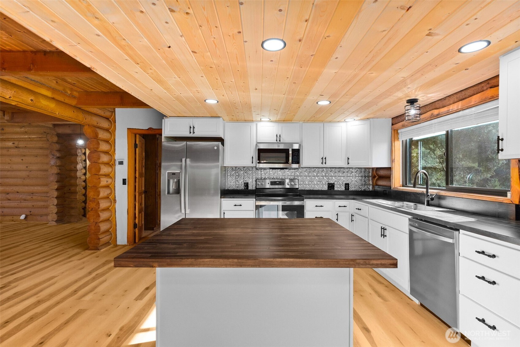 248 Coma Road , Winlock, WA 98596