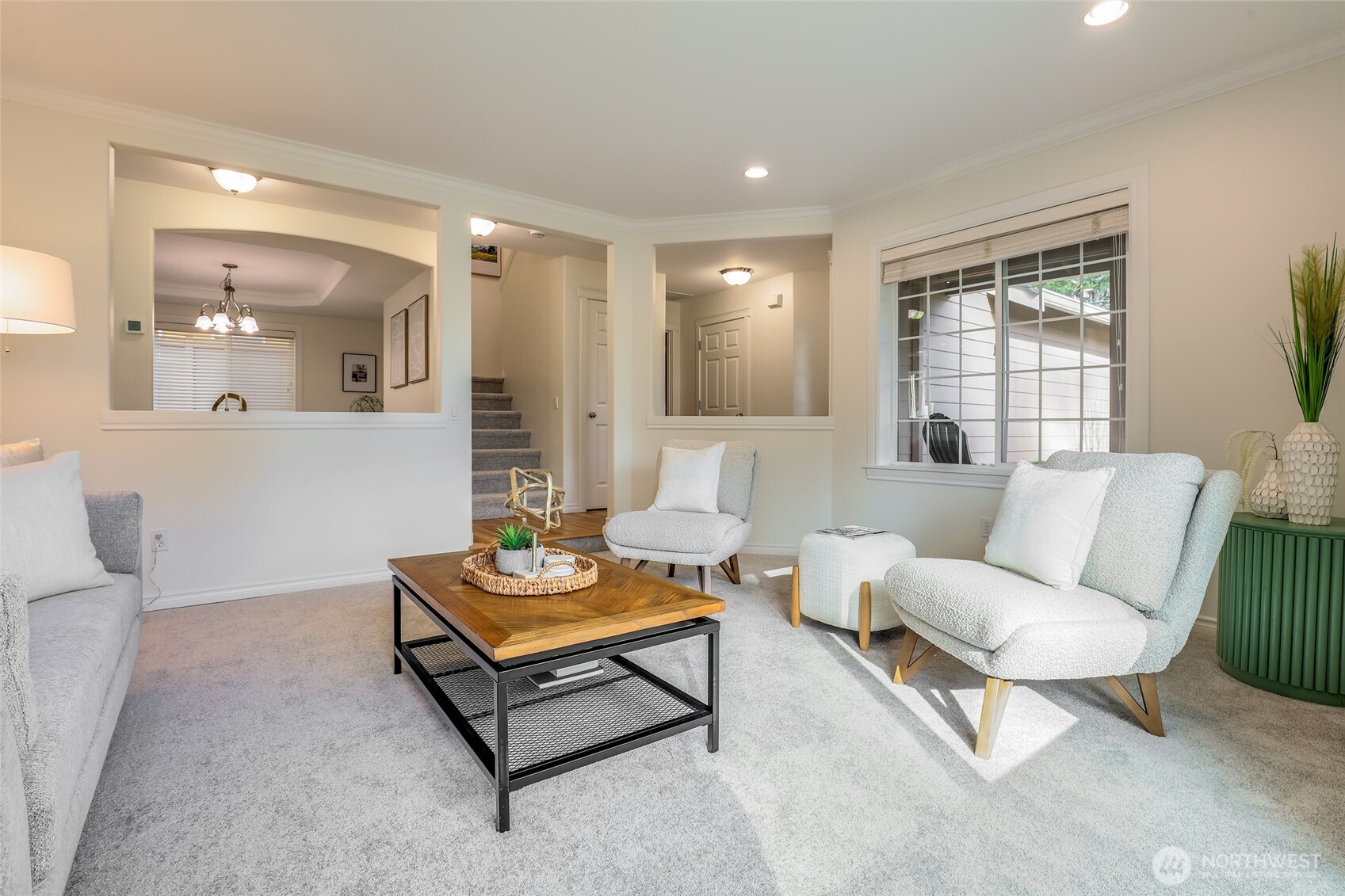 725 N 198th Street , Shoreline, WA 98133