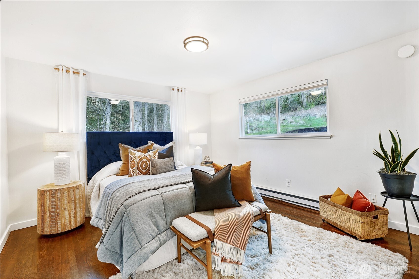 6346 26th Avenue SW, Seattle, WA 98106-1667