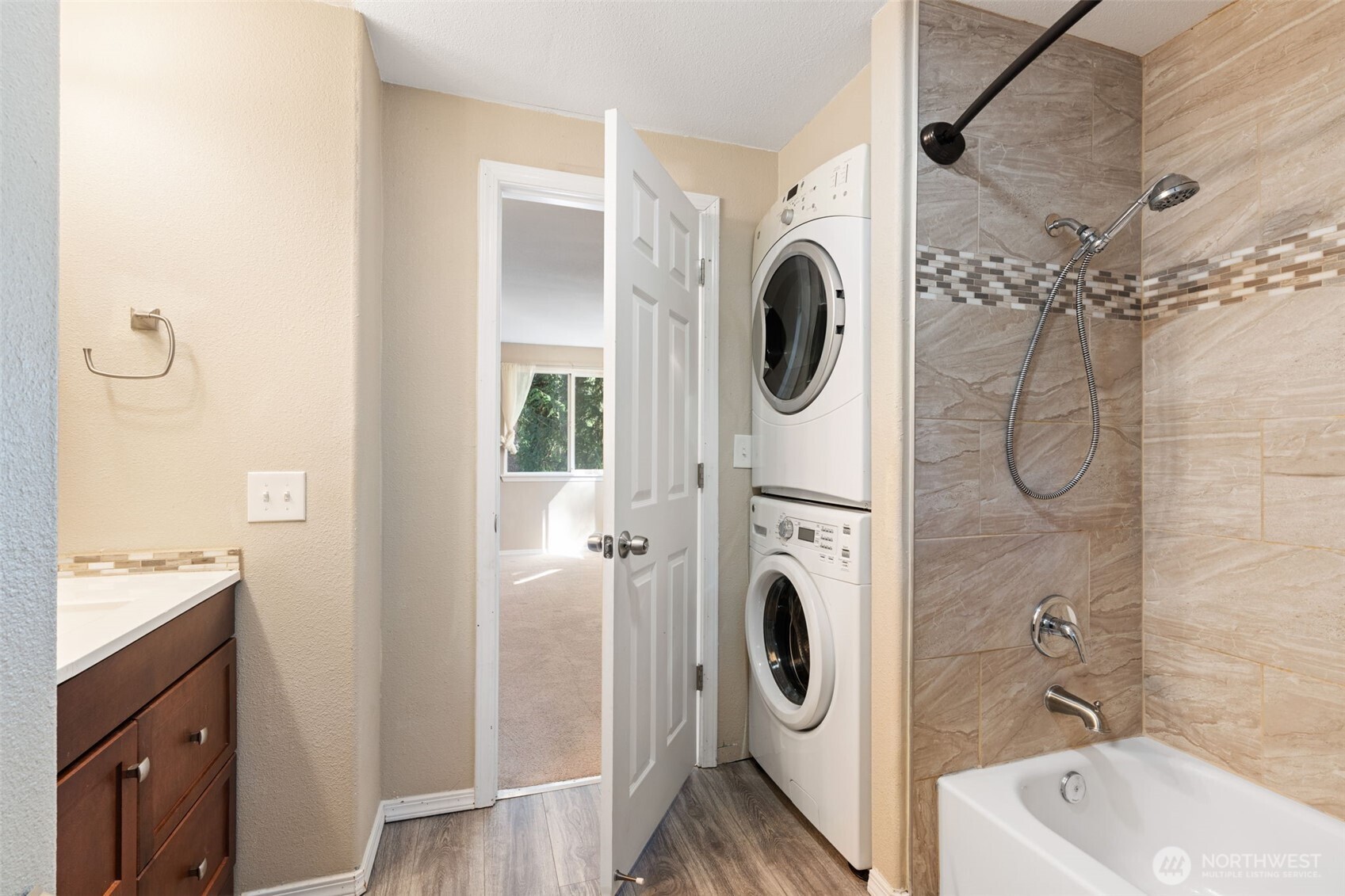 22424 Bluewater Drive SE, Yelm, WA 98597-9377