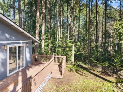 22424 Bluewater Drive SE, Yelm, WA 98597-9377 - Photo 24