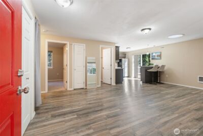 22424 Bluewater Drive SE, Yelm, WA 98597-9377 - Photo 5