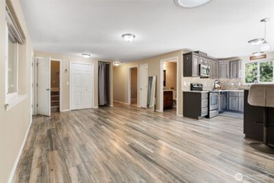 22424 Bluewater Drive SE, Yelm, WA 98597-9377 - Photo 6