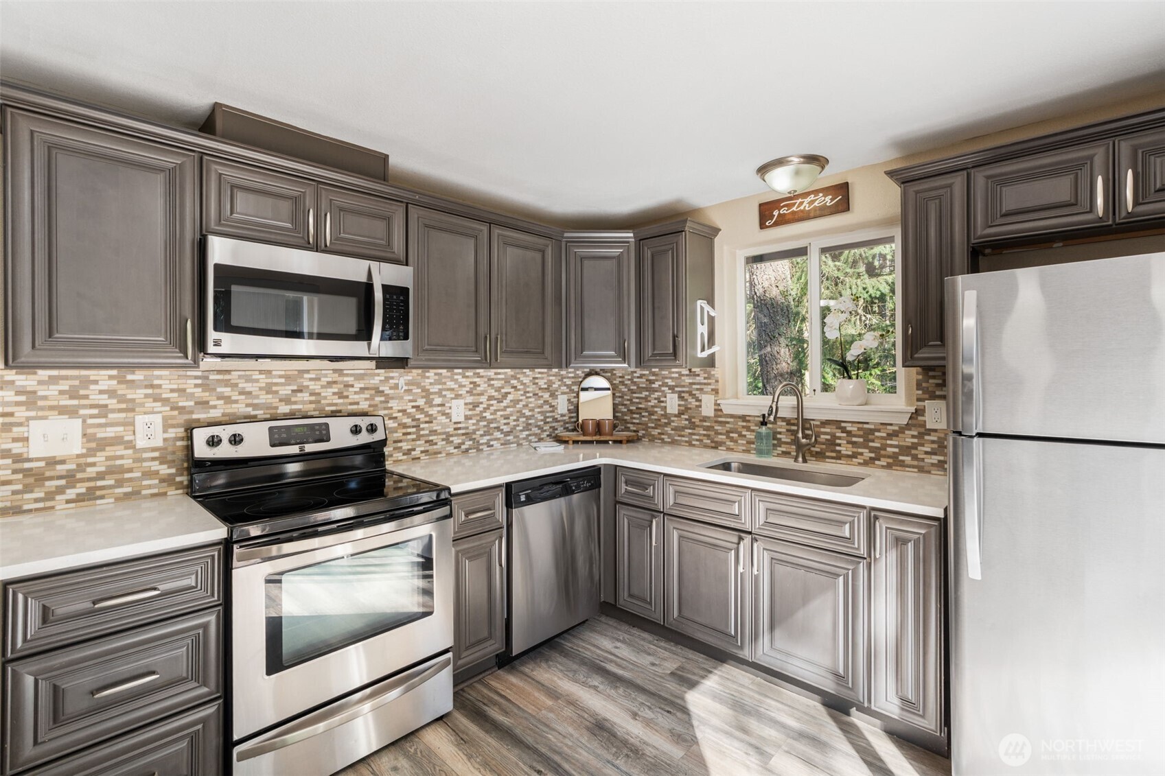 22424 Bluewater Drive SE, Yelm, WA 98597-9377