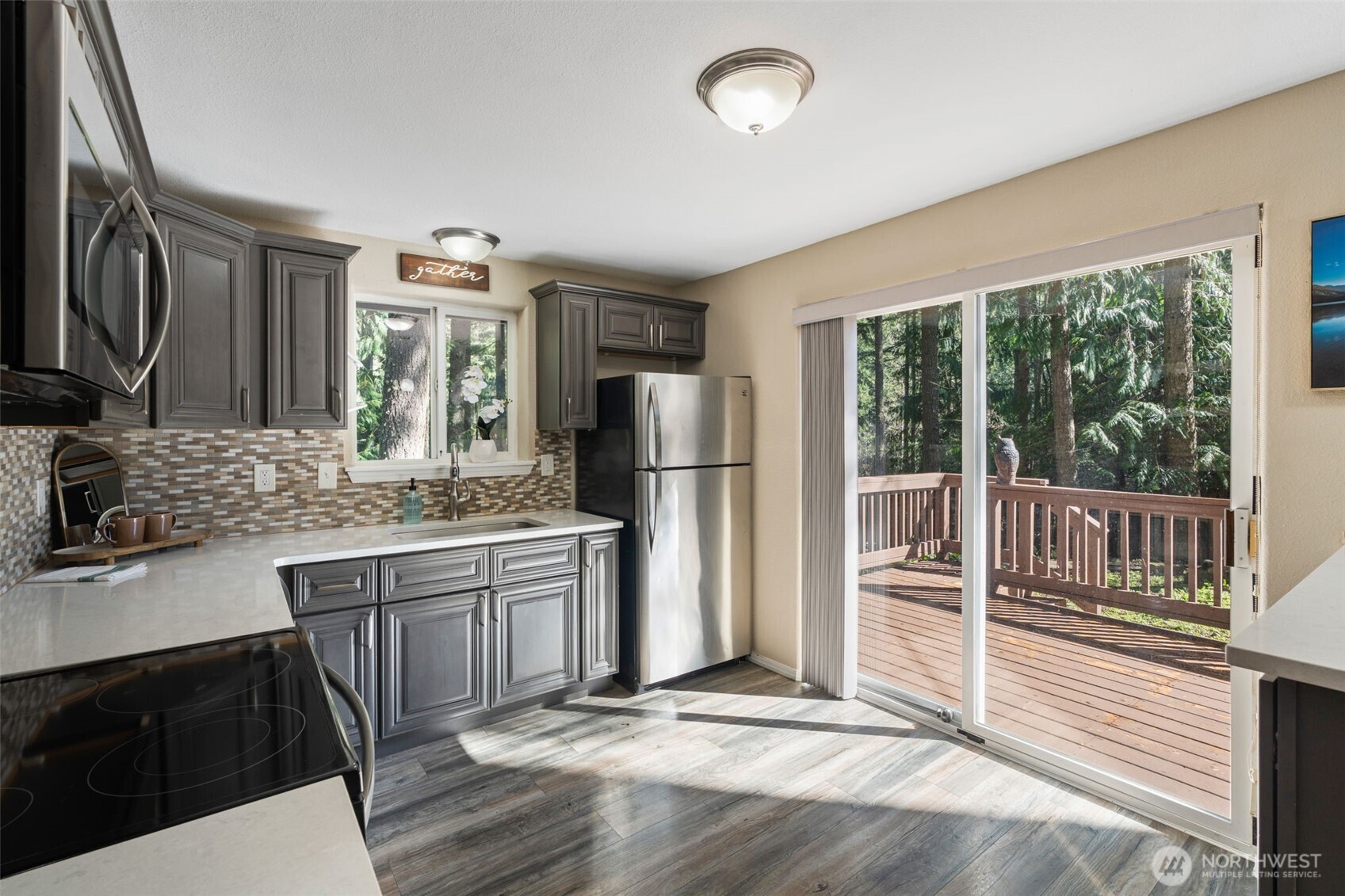 22424 Bluewater Drive SE, Yelm, WA 98597-9377