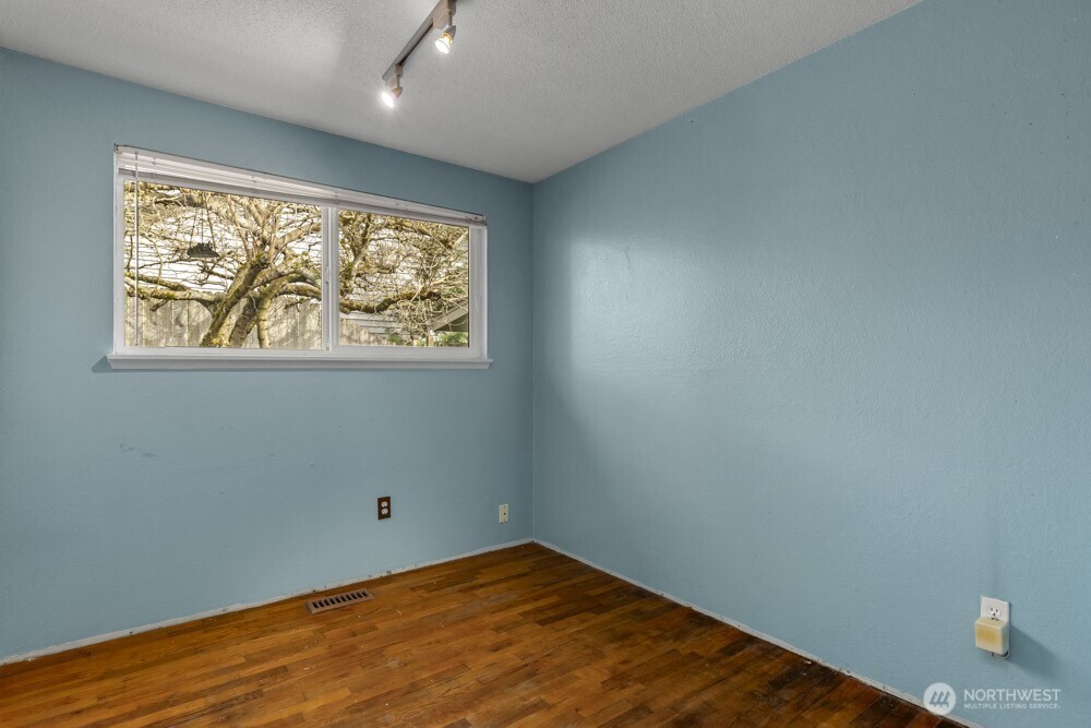 1306 S Monroe Street , Tacoma, WA 98405