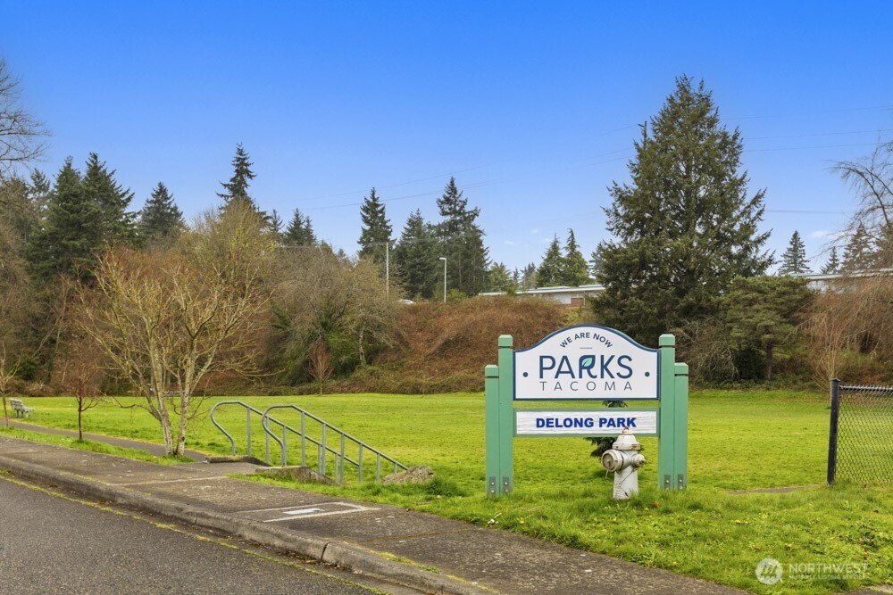 1306 S Monroe Street , Tacoma, WA 98405