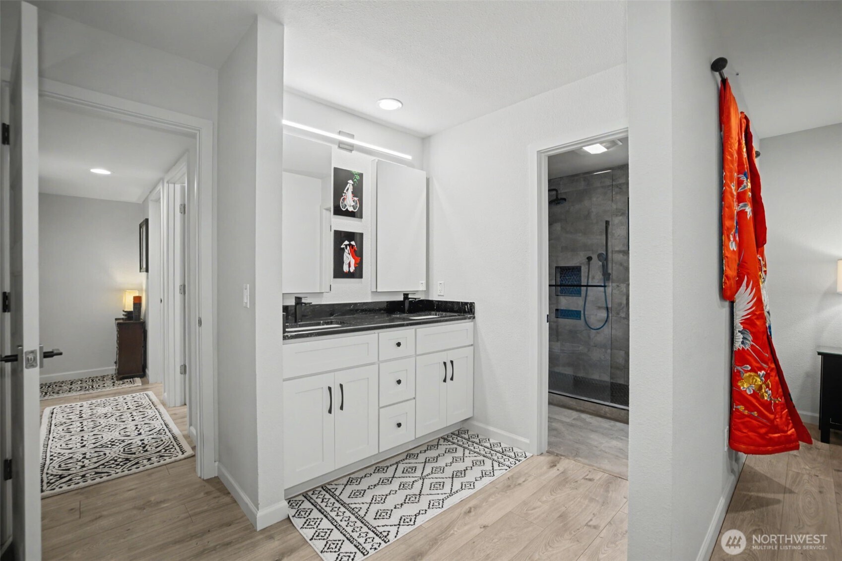 28313 Redondo Way S #310, Des Moines, WA 98198