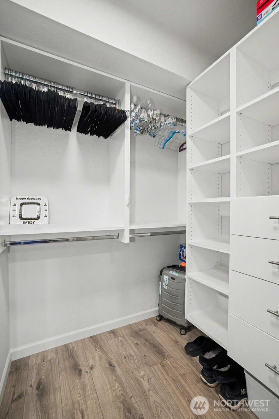 28313 Redondo Way S #310, Des Moines, WA 98198