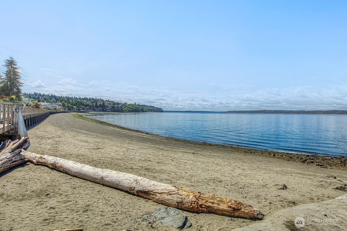 28313 Redondo Way S #310, Des Moines, WA 98198