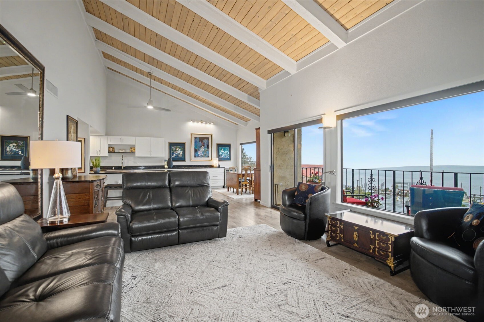 28313 Redondo Way S #310, Des Moines, WA 98198