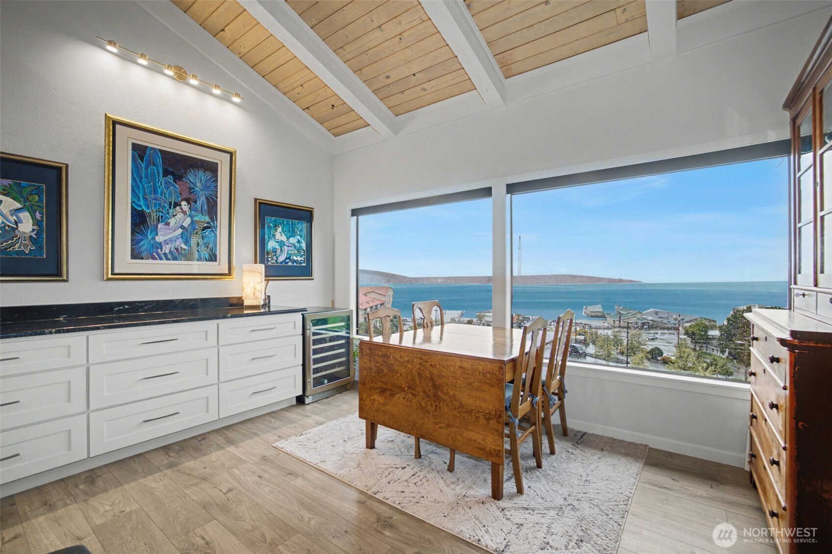 28313 Redondo Way S #310, Des Moines, WA 98198