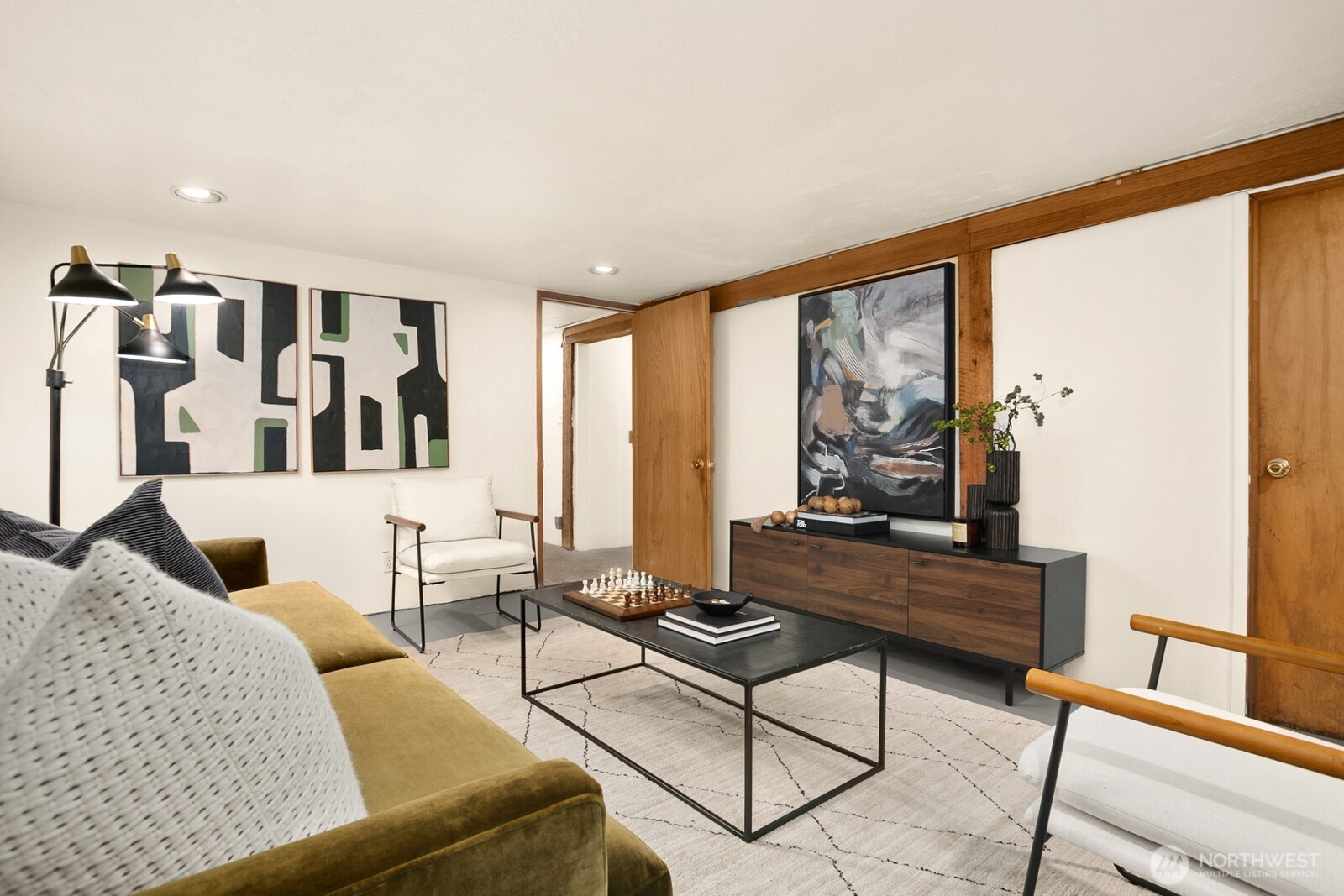 4015 W Prosper Street , Seattle, WA 98199