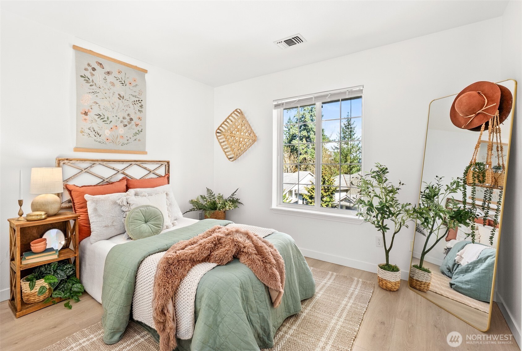 17107 123rd Place NE #V302, Bothell, WA 98011